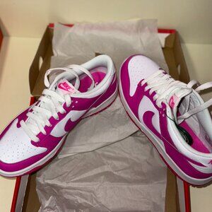 Nike Dunk Low